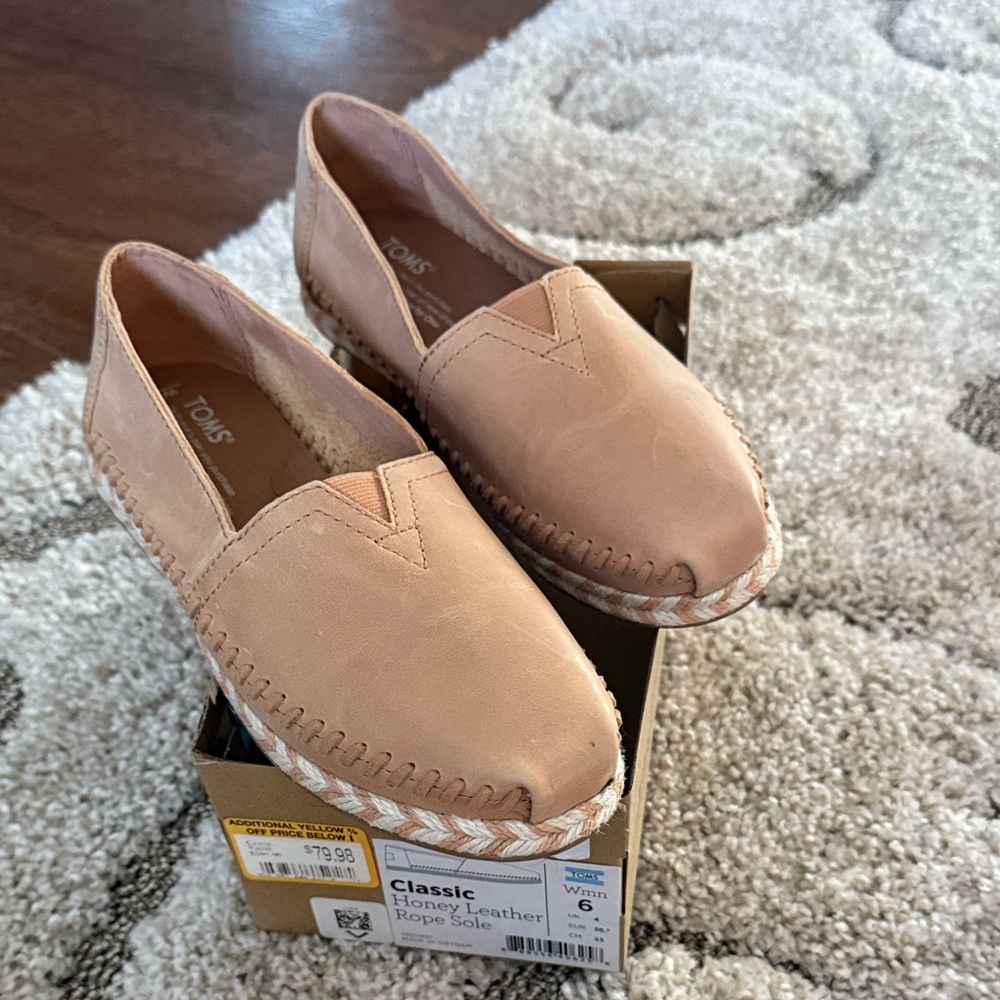 TOMS Women's Espadrilles - Light Brown